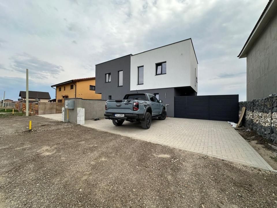 Comision 0 | Duplex Premium | Design Exclusiv & Finisaje de Lux | 4 camere – fotografia 2 din 19