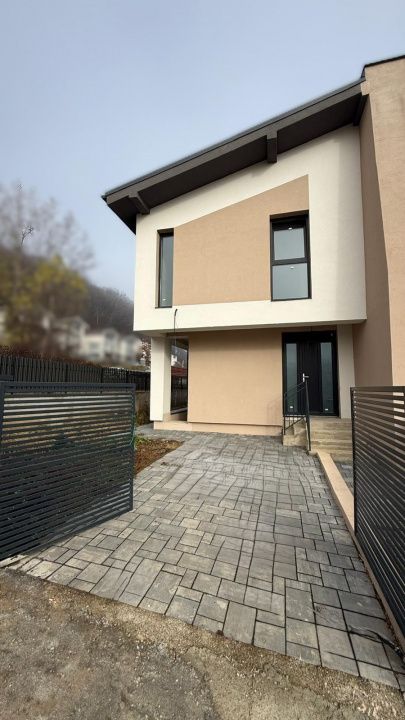 Duplex 4 camere, 173mp utili, camera hobby/crama, Floresti, zona Magnoliei – fotografia 3 din 17