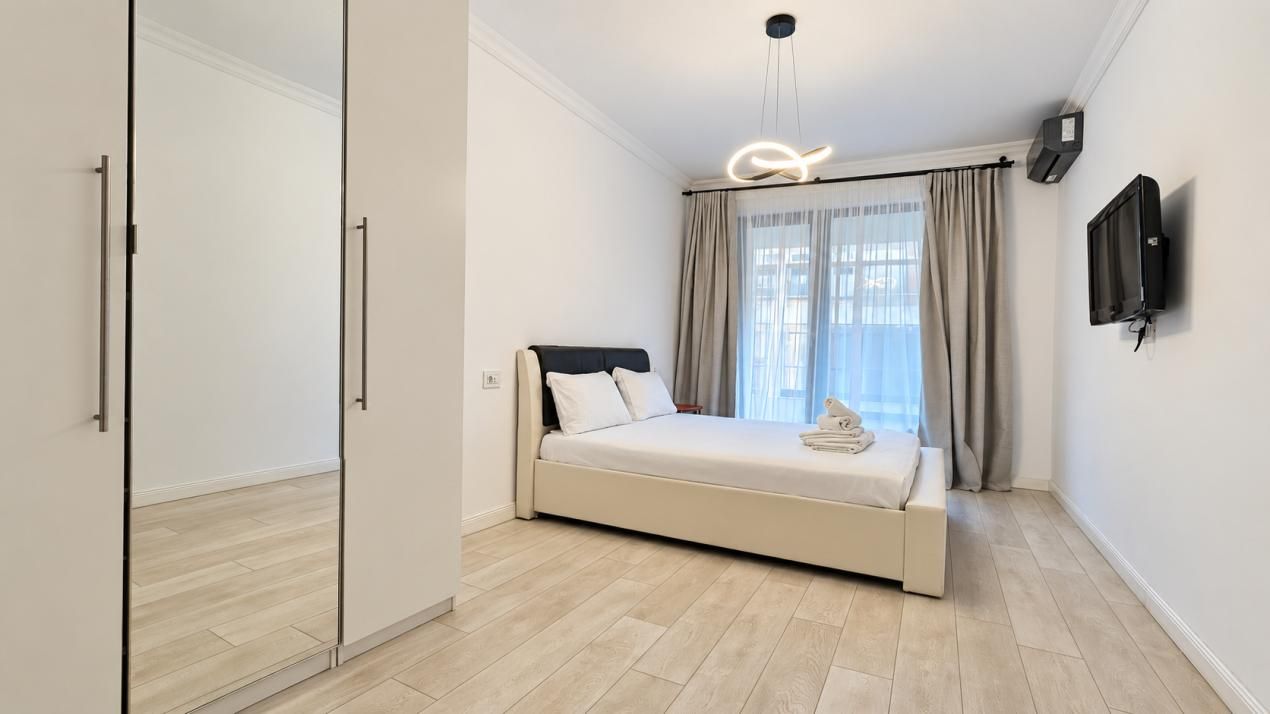 111 sqm - 3 Rooms Apartment + 3 Terrace | Via Pipera - Porsche Nord | Designer – fotografia 5 din 13