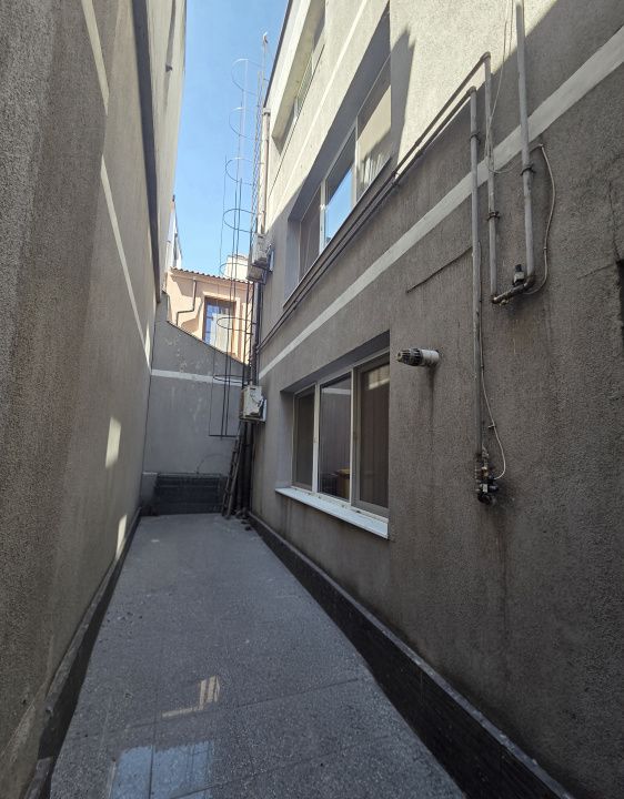 CLĂDIRE DE BIROURI | 320 MP | ZONA CAPITOL – LA 20 M DE BULEVARDUL MAMAIA – fotografia 21 din 23