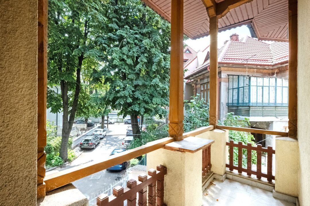 VANZARE VILA 8 CAMERE KISELEFF- PARCUL KISELEF- STR. ELIZA ZAMFIRESCU LEONIDA – fotografia 18 din 38