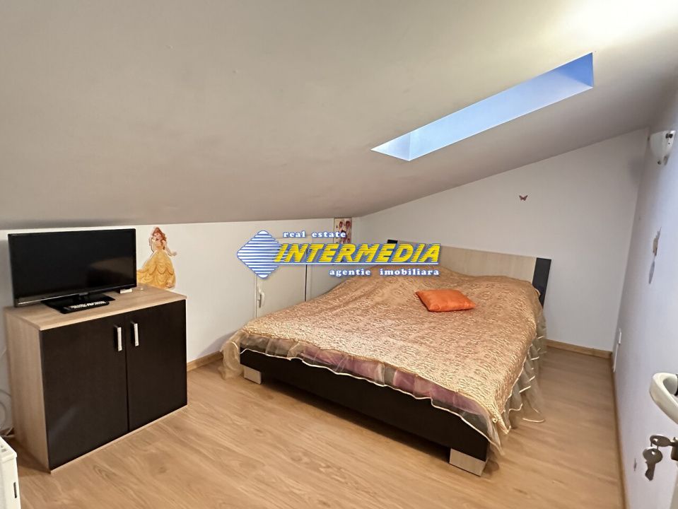 Apartament 2 camere Bloc Nou CENTRU Balcon Mansarda Boxa 12 mp Parcare Mobilat – fotografia 14 din 19
