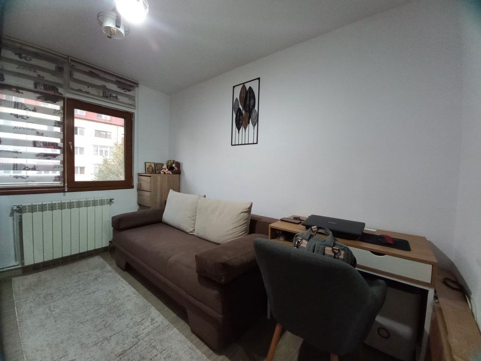 APARTAMENT 3 CAMERE , ETAJUL 2  – ZONA EDEN – fotografia 8 din 13