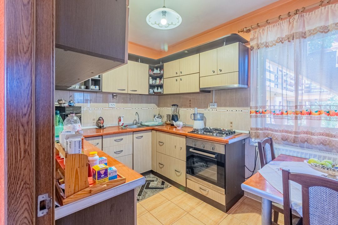 Proprietate/casa  unică în Râșnov, Brasov, Comision 0% – fotografia 10 din 35