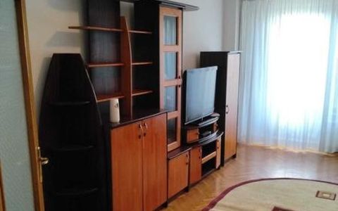 3 Camere de inchiriat | Nerva Traian | Metrou | Mobilat |