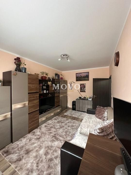Apartament 3 camere decomandat | Giroc - Zona Centrala – fotografia 2 din 9