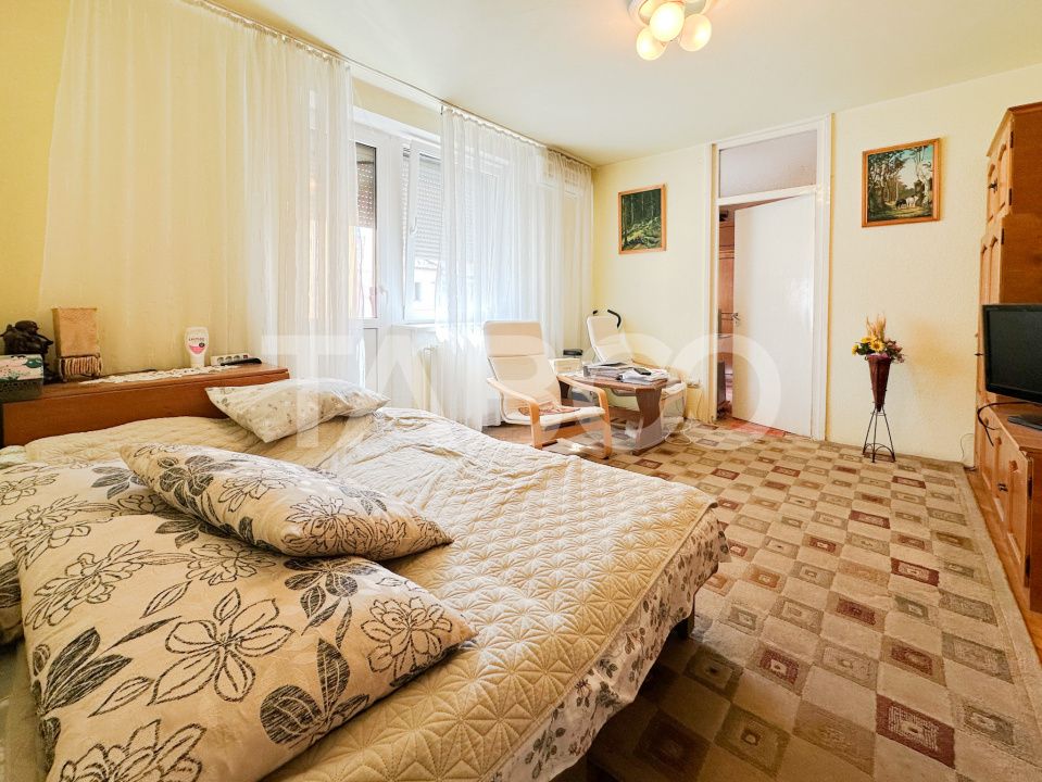Apartament de vanzare 2 camere 48mp mobilat utilat zona Mihai Viteazul – fotografia 2 din 7