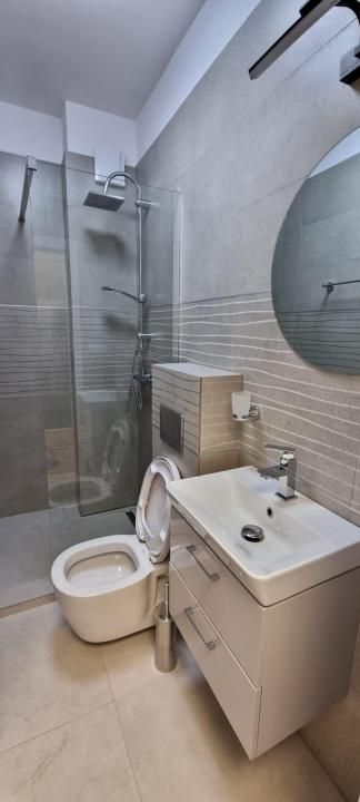 Casă eleganta cu panoramă, terasă și spații generoase într-o locație premium – fotografia 11 din 12