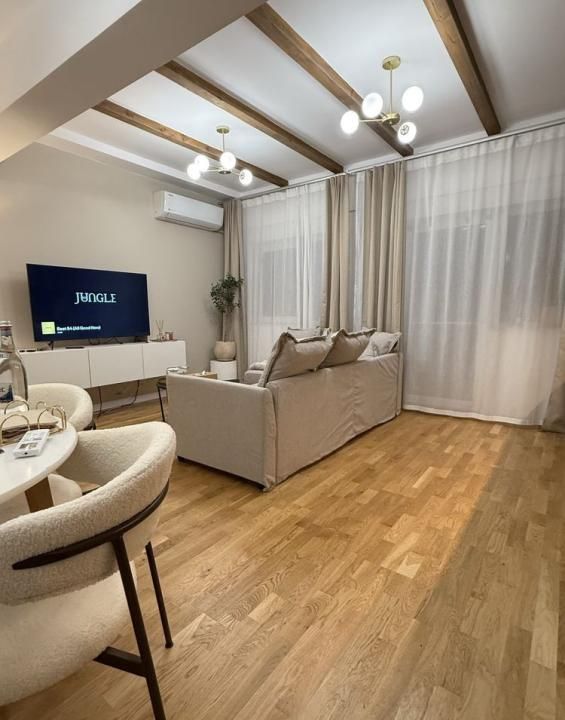Apartament 2camere/ mobilat premium/parcare/terasa panoramica/zona Sesul de Sus! – fotografia 3 din 8