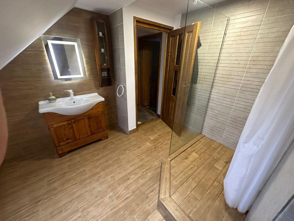 Casă de vânzare - Reghin zona centrală. 0 comision – fotografia 11 din 15