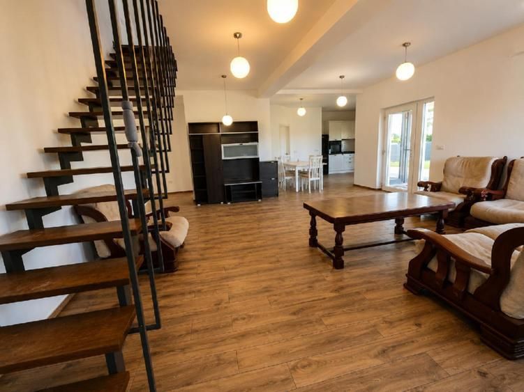 Casă P+M în Săcălaz | 6 camere | 3 băi | 213 mp construiți | – fotografia 4 din 16