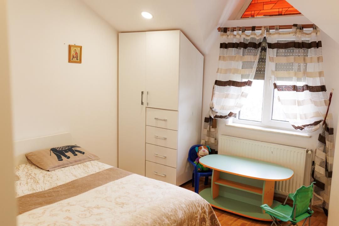 Bascov | Casă individuală spațioasă | Teren 937 mp – fotografia 16 din 20
