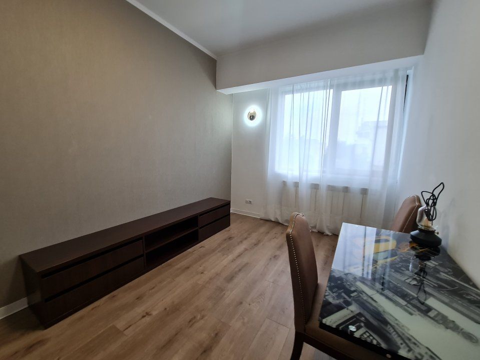 Vila - Cartierul Pădurea Băneasa – fotografia 12 din 13