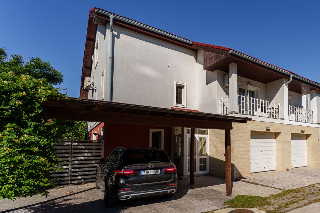 Vila 5 camere de inchiriat | American Village | Garaj | 5 min de OMV Pipera – fotografia 7 din 39
