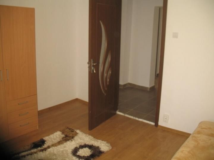 3 Camere de inchiriat | Bragadiru | Centrala proprie | Parcare – fotografia 3 din 8