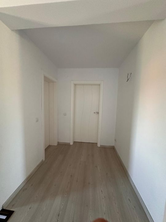 Casă P+1 cu 6 camere de vânzare în Mihail Kogălniceanu – teren 500 mp – fotografia 19 din 31