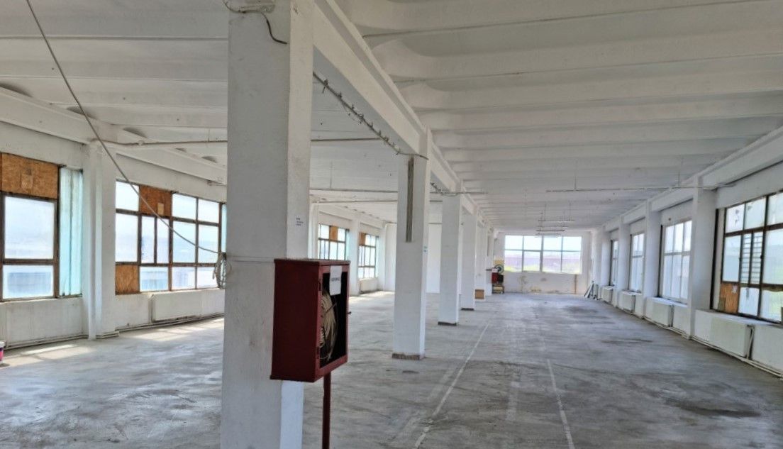 Hala depozitare/productie in Piata 1 Mai – fotografia 1 din 8