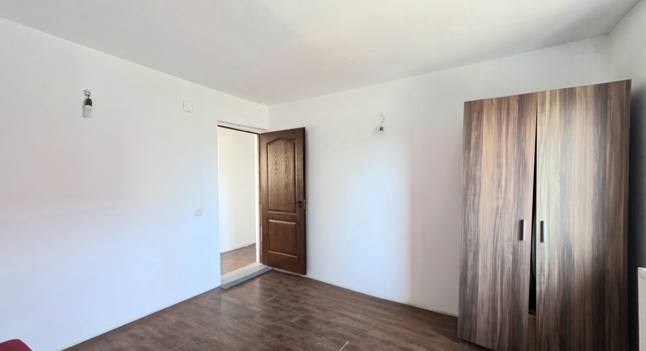 Vila de vanzare in Constanta, 6 camere, zona Km5 – fotografia 9 din 18