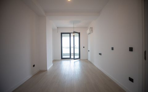 EXCLUSIVITATE Apartament PREMIUM CU VEDERE FRONTALĂ LA MARE – FALEZA NORD