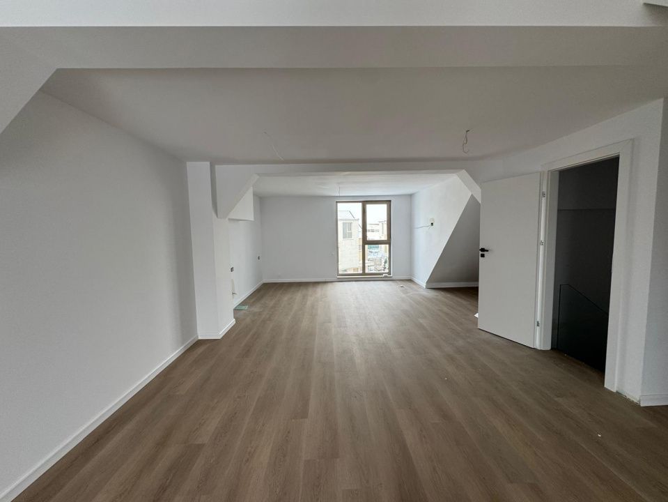 🏡 VILE MODERNE ÎN COMPLEX DE CASE ÎNȘIRUITE – STR. EROULUI, CHIAJNA 🌿 – fotografia 2 din 17