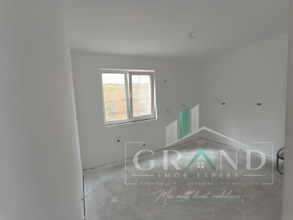 De vânzare–Casă individuală | Dezmir | 172 mp utili | Teren 440 mp – fotografia 6 din 18