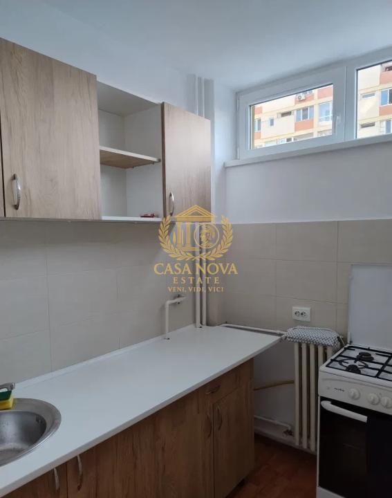 Garsoniera 28mp, cartier Manastur, finisaje medii, balcon – fotografia 3 din 7