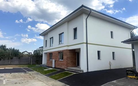 Casă tip duplex, P+E+M, 195 mp utili, 5 dormitoare, Zona Stadionului, Florești