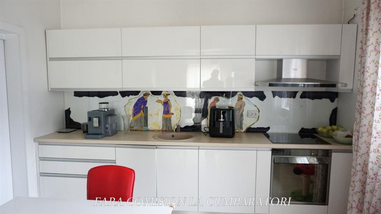 1 MAI - DUPLEX 140 MP – fotografia 5 din 25