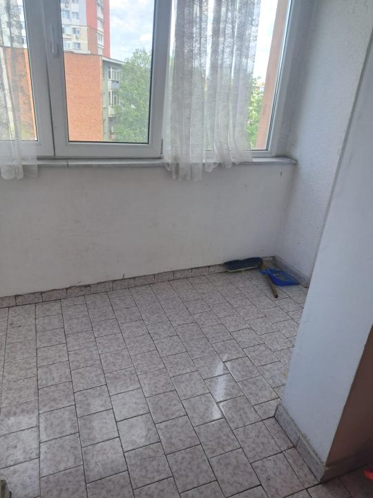 Apartament 3 camere decomandat, 2 balcoane, Exercițiu – Pitești – fotografia 4 din 11