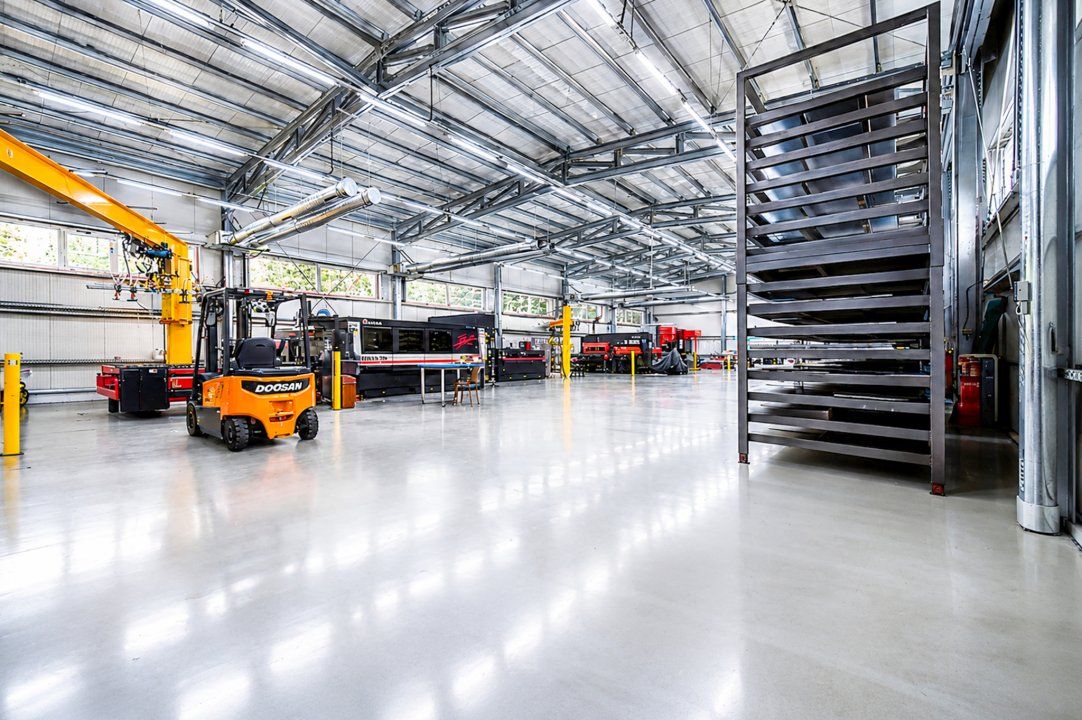 HALĂ MODERNĂ 837 MP - TEREN 4.236 MP - 90 kW – ISU - ACCES TIR – fotografia 12 din 33
