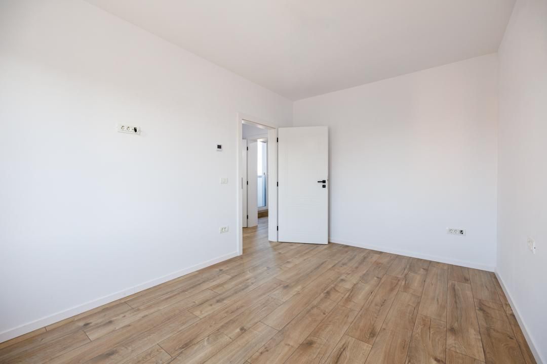 Duplex P+E în Moșnița Nouă, 3 dormitoare, 3 bai, teren 403 mp. Comision 0% – fotografia 28 din 56