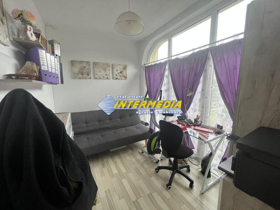 Casa de vanzar in Cetate Alba Iulia cu toate utilitatile – fotografia 7 din 15