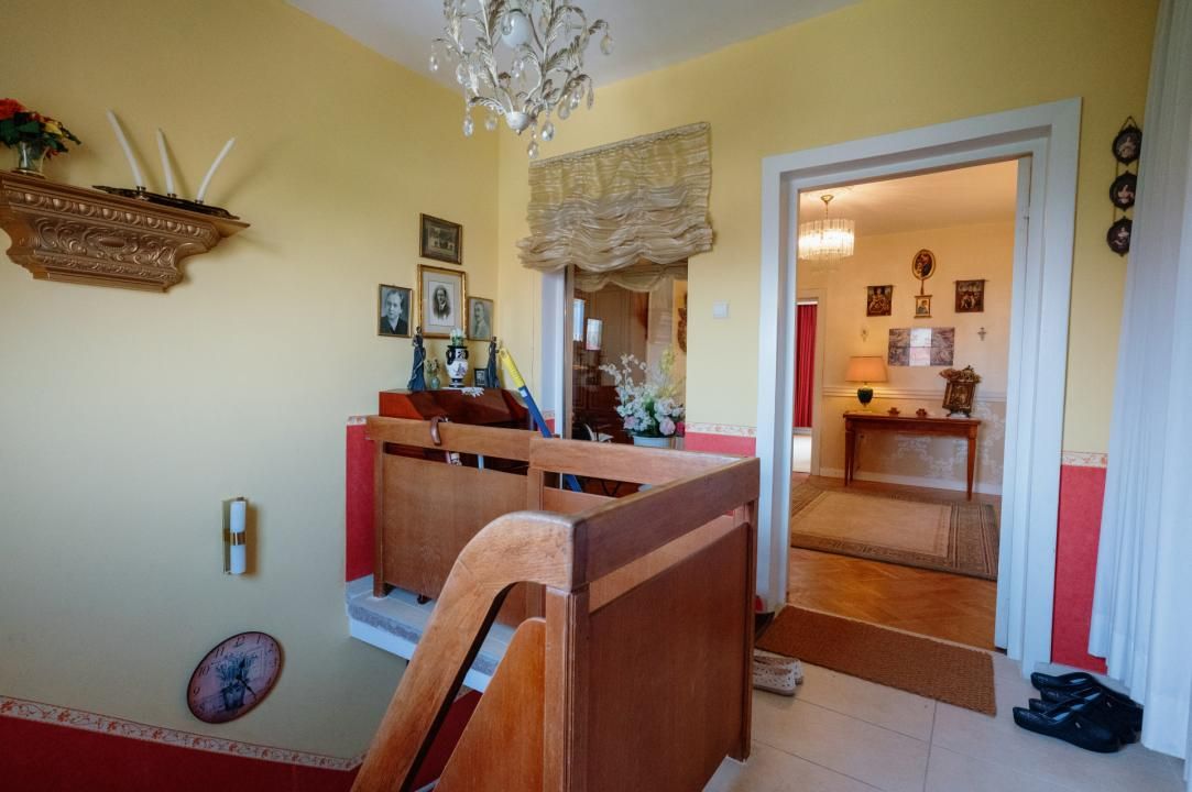 Apartament 4 camere în casă tip elvetian, cu teren propriu, garaj și grădină – fotografia 3 din 31