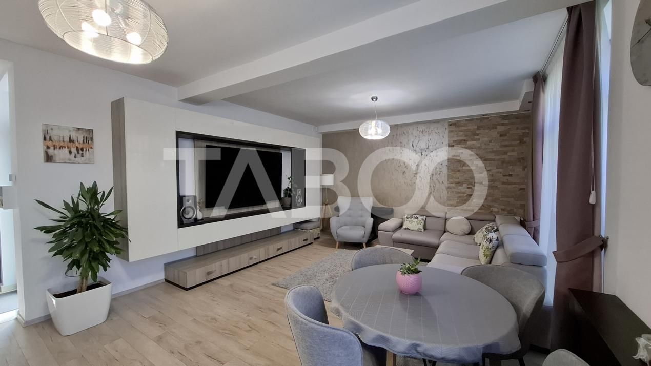 Casa moderna de vanzare tip qvadruplex 3 in 1 in Selimbar Sibiu – fotografia 2 din 26