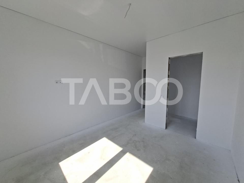 Casa individuala pe un singur nivel 479 mp teren Cristian Sibiu – fotografia 9 din 22