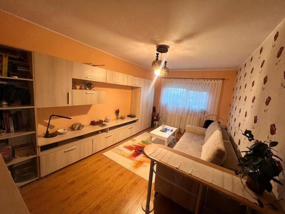 Apartament 2 camere Zona Km 4-5 – fotografia 1 din 10