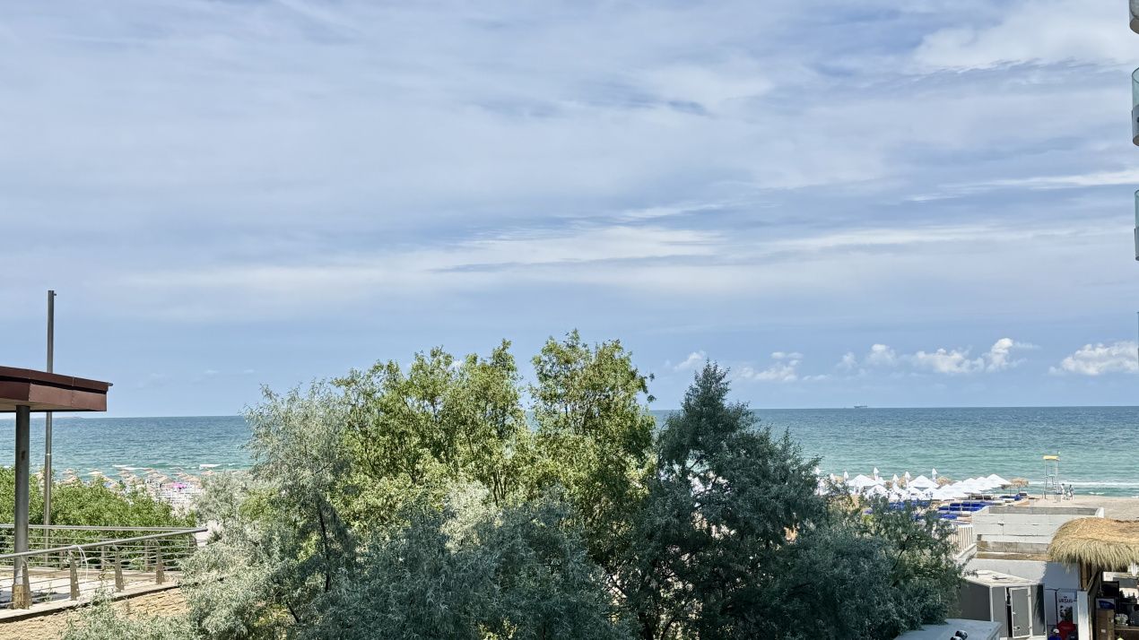 Studio in prima linie la mare, Sea On, Mamaia Nord, vedere catre mare – fotografia 14 din 21