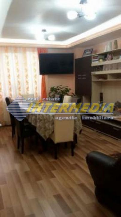 Apartament 4 camere de vanzare etaj 2 in Alba Iulia mobilat utilat – fotografia 1 din 13