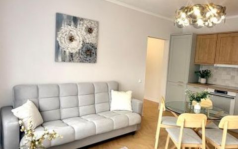 Apartament 3 camere, 43 mp, et 2, garaj optional, zona Terra!