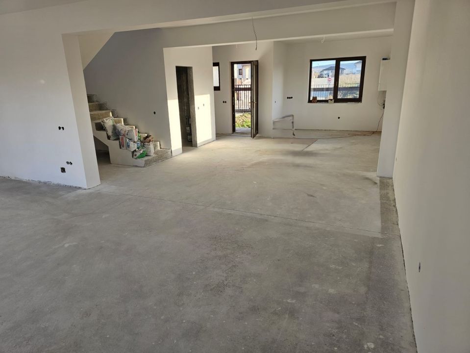 Casă modernă 4 camere, 150 mp utili, teren 550 mp-Dezmir – fotografia 2 din 10