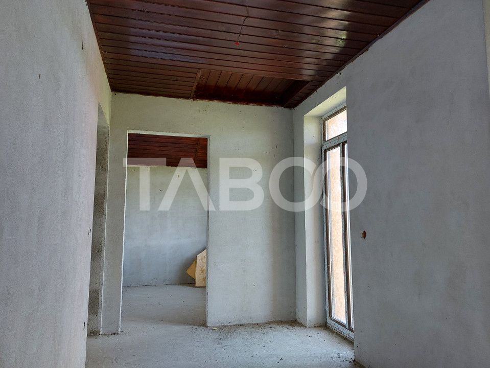 Casa de vanzare cu teren 2000 mp 5 camere  Sura Mare Hamba Sibiu – fotografia 26 din 37