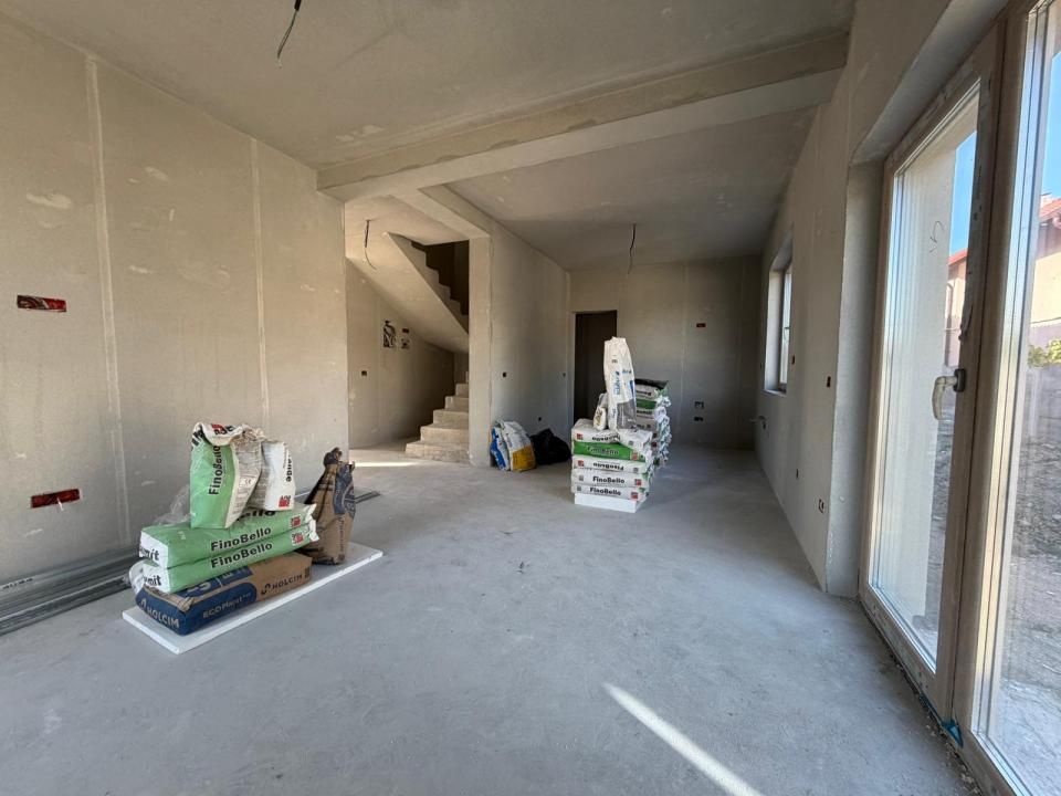 COMISION 0 | Duplex in Sacalaz | Toate utilitatile | Asfalt | Zona excelenta | – fotografia 3 din 16