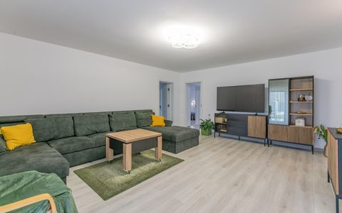 Casa in Harman, cu 4 dormitoare, terasa generoasa si teren de 652 mp