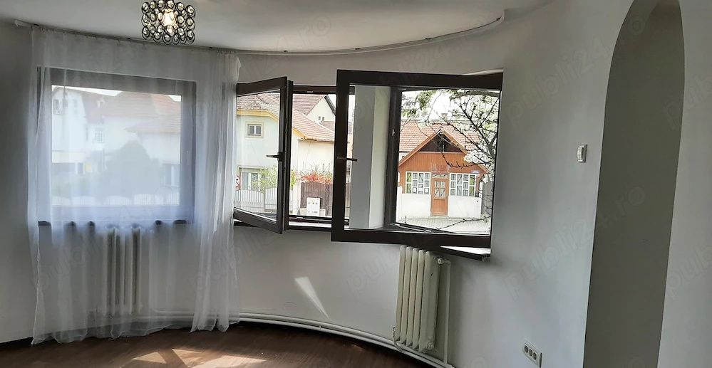 Spatiu Comercial Central P+1 Bulevard Birou Cabinet Magazin Fonduri Europene – fotografia 1 din 11