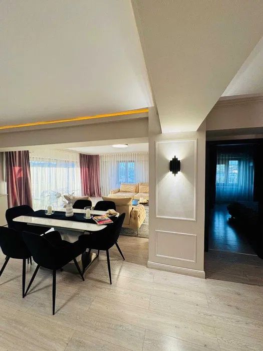 Penthouse Ultracentral | 3 camere | Jacuzzi | Terasă | Palas Mall – fotografia 2 din 8