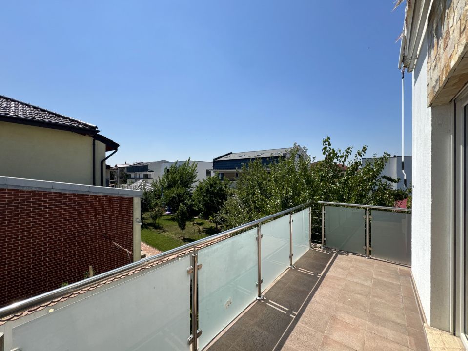 Vila individuala versatila de inchiriat in Otopeni-Odai, 8 camere, 5 bai – fotografia 16 din 19
