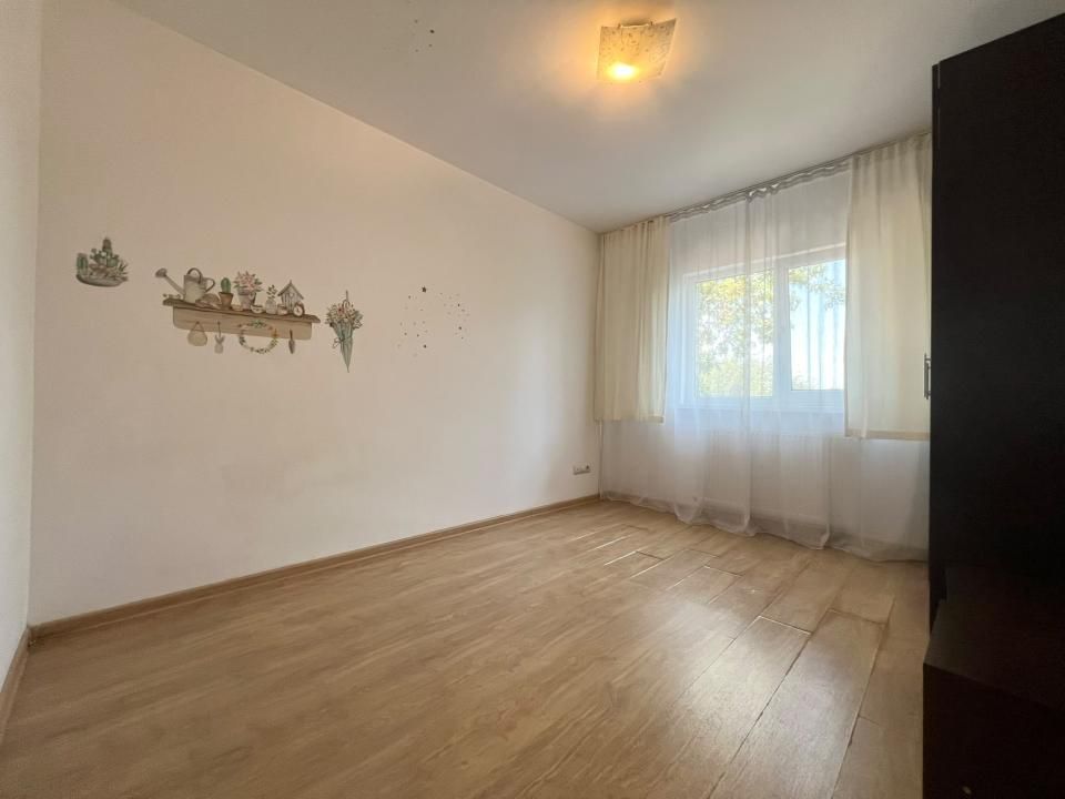 Apartament, 3 camere, 63 mp utili, etaj 2 - Zona Lunei – fotografia 5 din 12