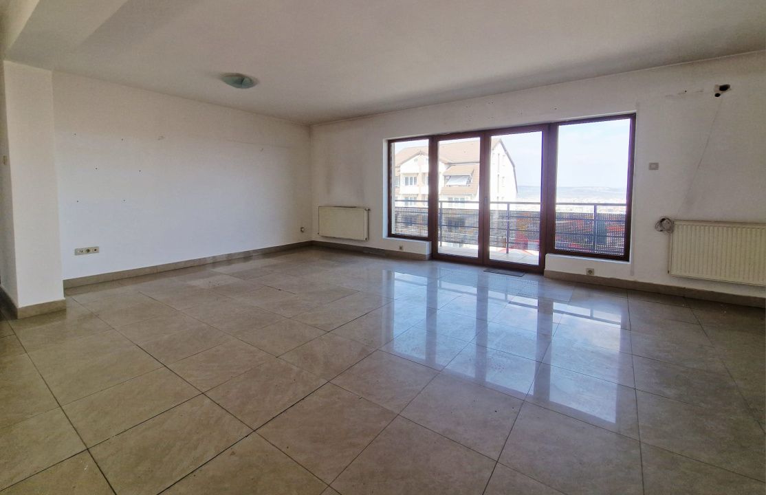 Apartament spatios si cu potential in Andrei Muresanu – fotografia 1 din 11