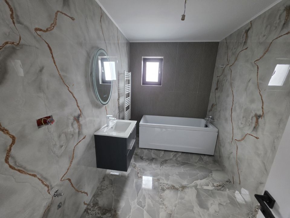 Exclusivitate, casa la sol cu posibilitate de mansardare, 3 camere, Valu lui Tr! – fotografia 8 din 8