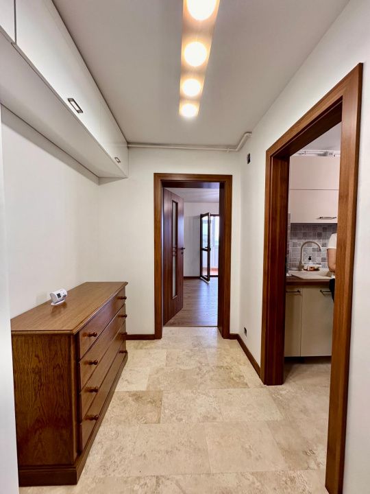 Apartament 2 camere de vanzare in zona City Park Mall – Tomis III | Renovat 2025 – fotografia 16 din 20